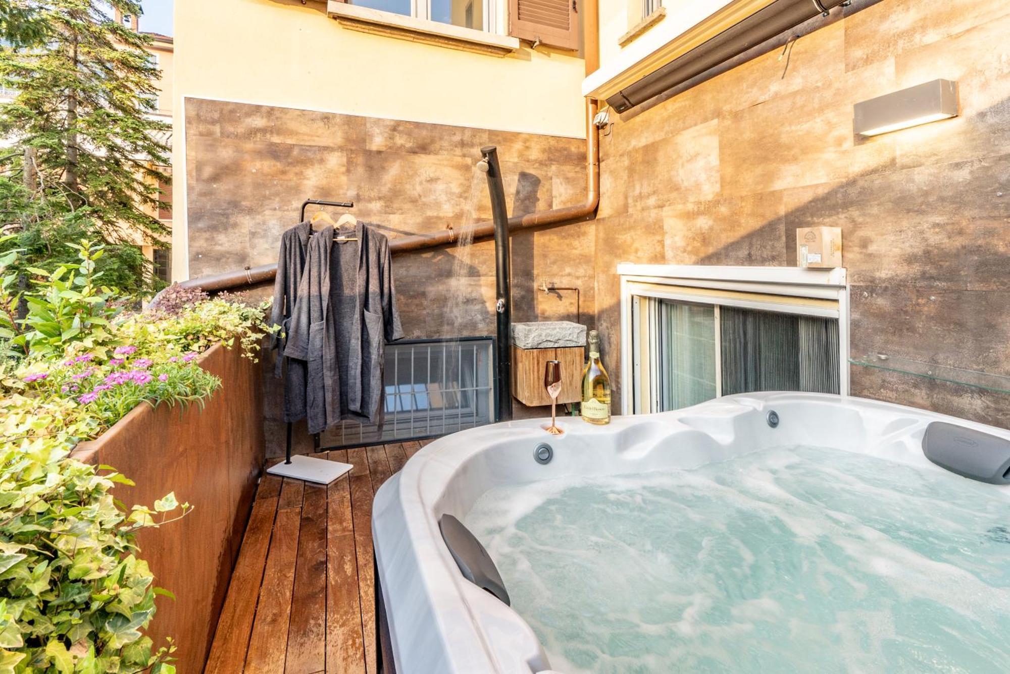 Luxe & Central Haven - Jacuzzi, Sauna, Steam, Private Parking Όπως Εξωτερικό φωτογραφία